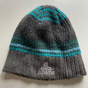 Prana blue and grey beanie